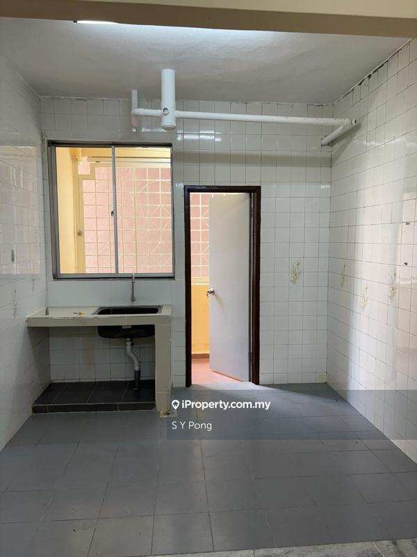 For Rent - Subang Perdana Goodyear Court 9