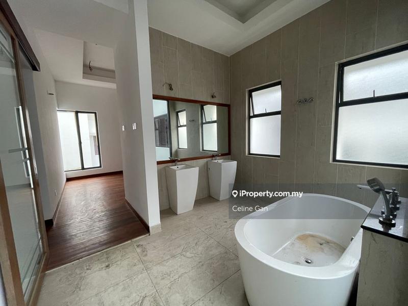 Banglo untuk Dijual di Casa Sutra Bungalow, Setia Alam oleh Celine Gan - iProperty.com.my