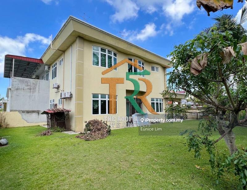 Rumah Berkembar untuk Dijual di Taman Bahagia Double Storey Semi-D Corner Lot, Muar oleh Eunice Lim - iProperty.com.my