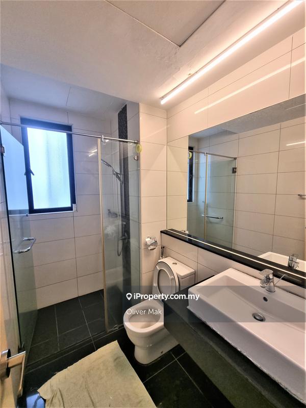 Condominium for Sale in KM1 West by Oliver Mak - iProperty.com.my