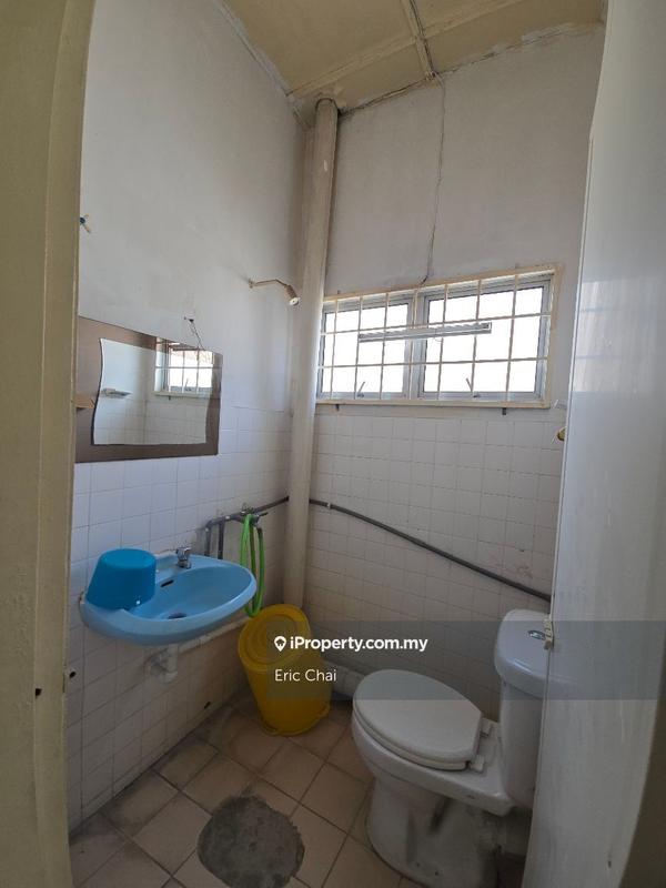 Rumah Berangkai 2 Tingkat untuk Dijual di Taman Puchong Intan, Puchong oleh Eric Chai - iProperty.com.my