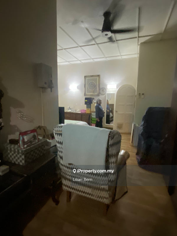 Bungalow House for Sale in Jalan SS12, Subang Jaya by Lilian Bern - iProperty.com.my