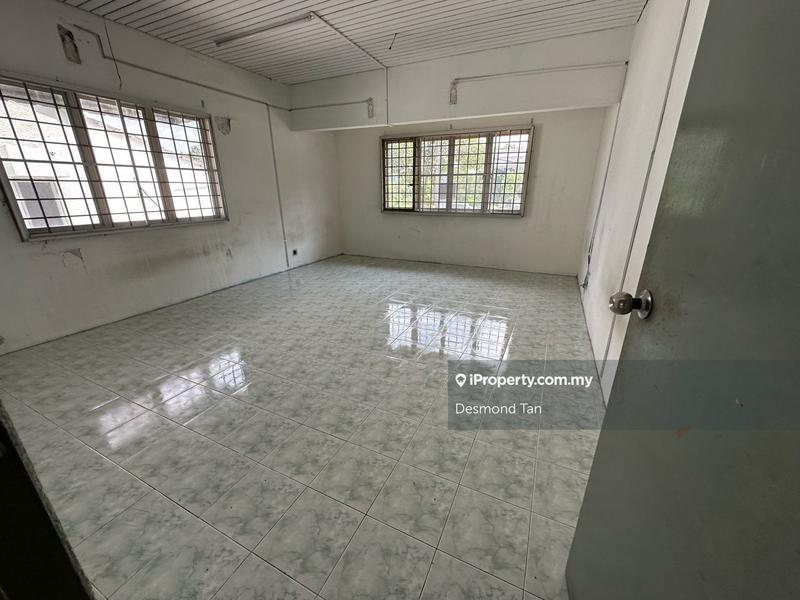 Bungalow House for Sale in Seksyen 17, Petaling Jaya by Desmond Tan - iProperty.com.my