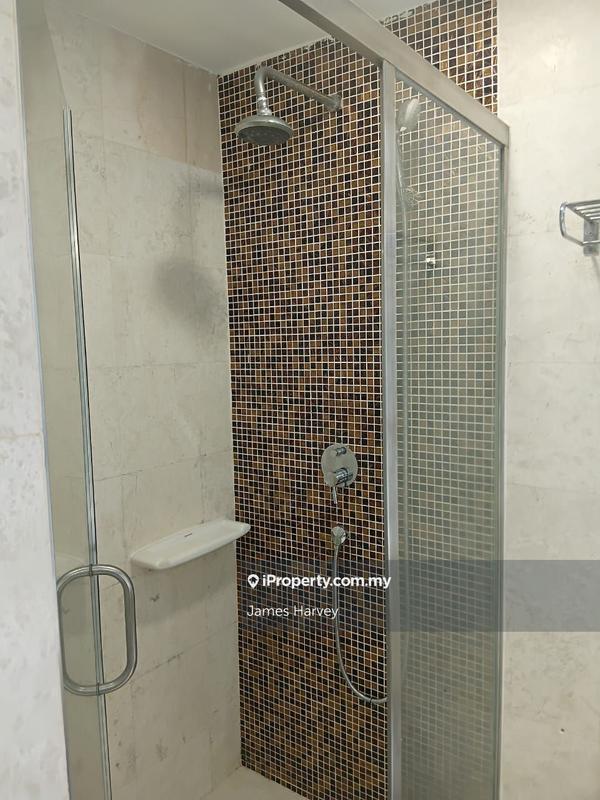 For Rent - Regency Tower