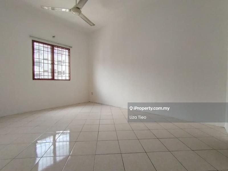 Pangsapuri untuk Dijual di Bayu Puteri oleh Liza Tieo - Interior - iProperty.com.my