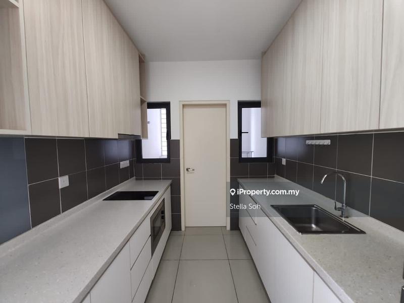 Condominium for Sale in Lakeville Residence by Stella Soh - iProperty.com.my