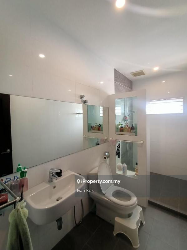 Rumah Berkembar untuk Dijual di SS 21, Damansara Utama, Petaling Jaya oleh Ivan Kok - iProperty.com.my