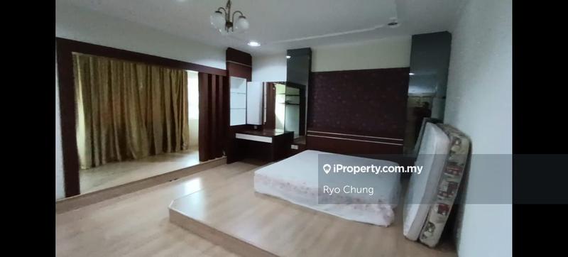 Bungalow House for Sale in Taman Overseas Union (Taman Oug), Jalan Klang Lama (Old Klang Road) by Ryo Chung - iProperty.com.my