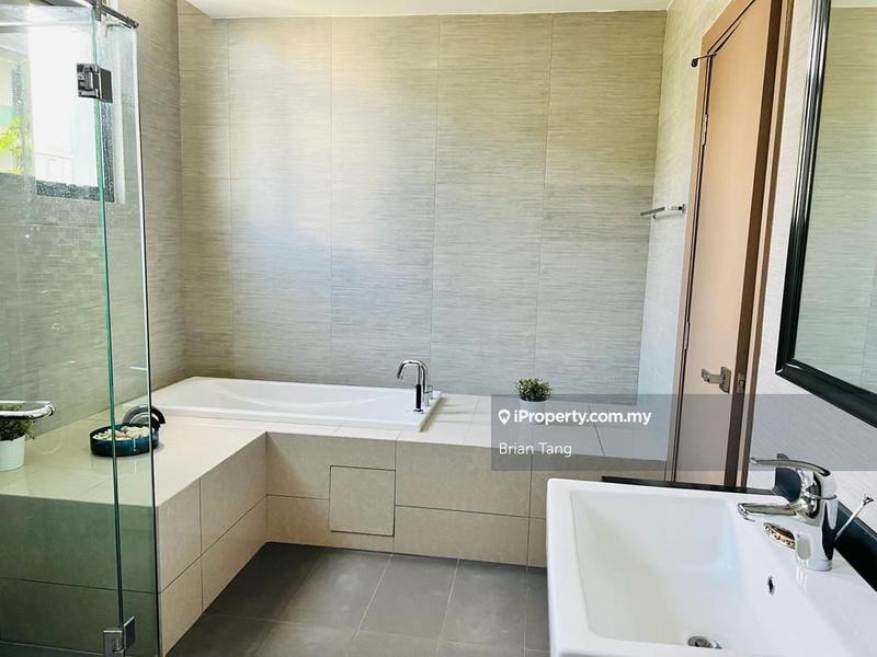 Bungalow House for Sale in Bandar Damansara Perdana, Damansara Perdana by Brian Tang - iProperty.com.my