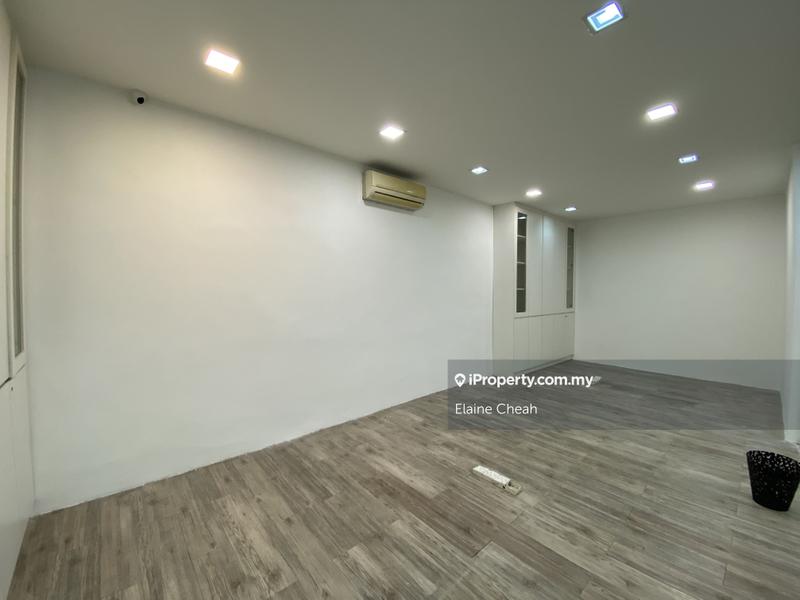 For Sale - Damansara Perdana Business Centre, Damansara Perdana, Petaling Jaya