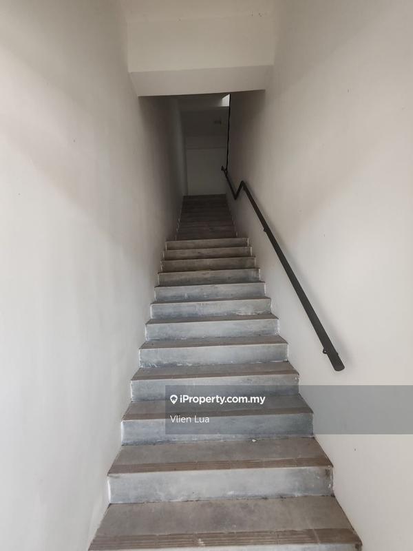 Shop for Rent in Bandar Cemerlang, Ulu Tiram by Vlien Lua - iProperty.com.my