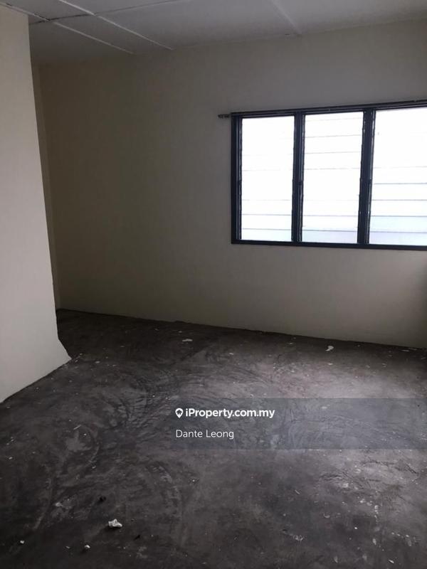 Rumah Teres 2-Tingkat untuk Dijual di Seksyen 25, Shah Alam oleh Dante Leong - iProperty.com.my