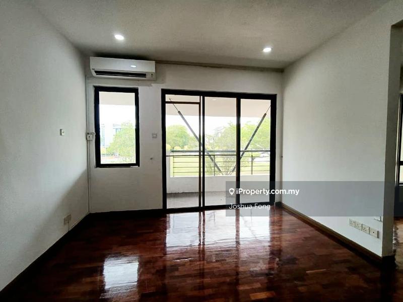Rumah Teres untuk Dijual di Lake Edge, Puchong oleh Joshua Fong - iProperty.com.my