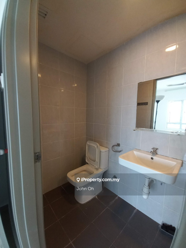 For Sale - First Subang (SS 15 Courtyard)