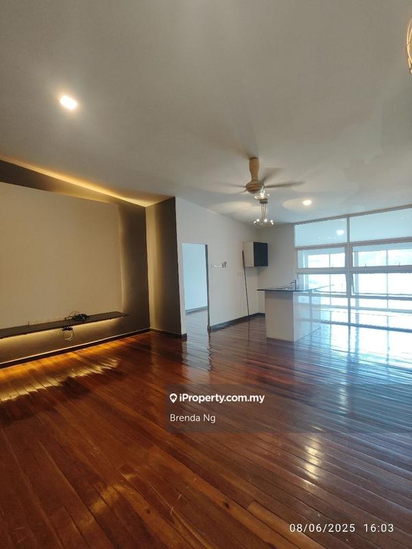 Rumah Berangkai 2.5 Tingkat untuk Disewa di SS18, Subang Jaya oleh Brenda Ng - iProperty.com.my