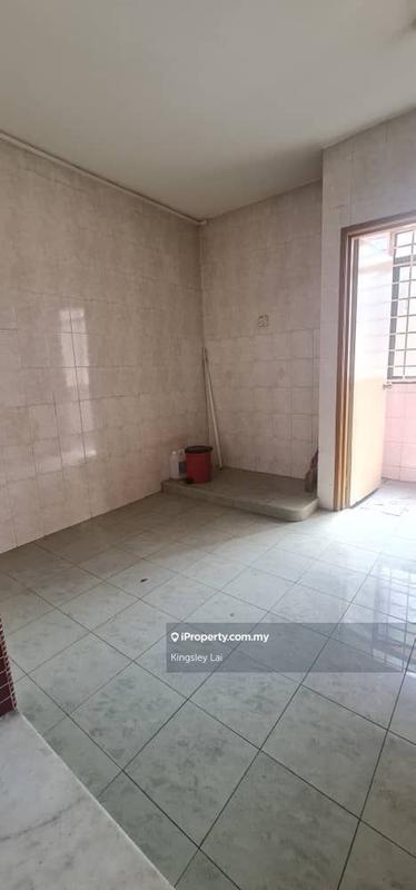 For Sale - Sri Intan 2