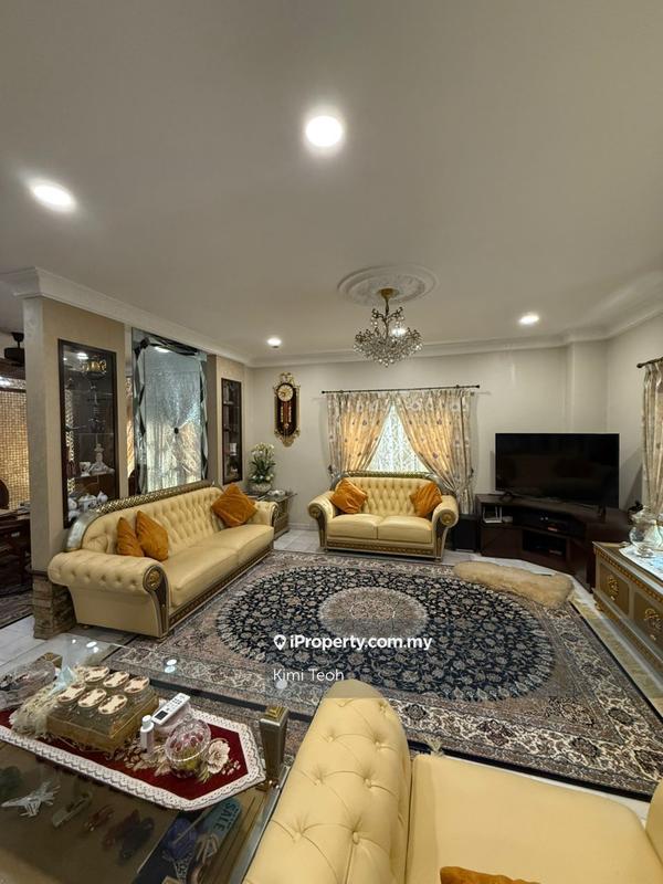 Rumah Berkembar untuk Dijual di Taman Saujana, Klang oleh Kimi Teoh - iProperty.com.my