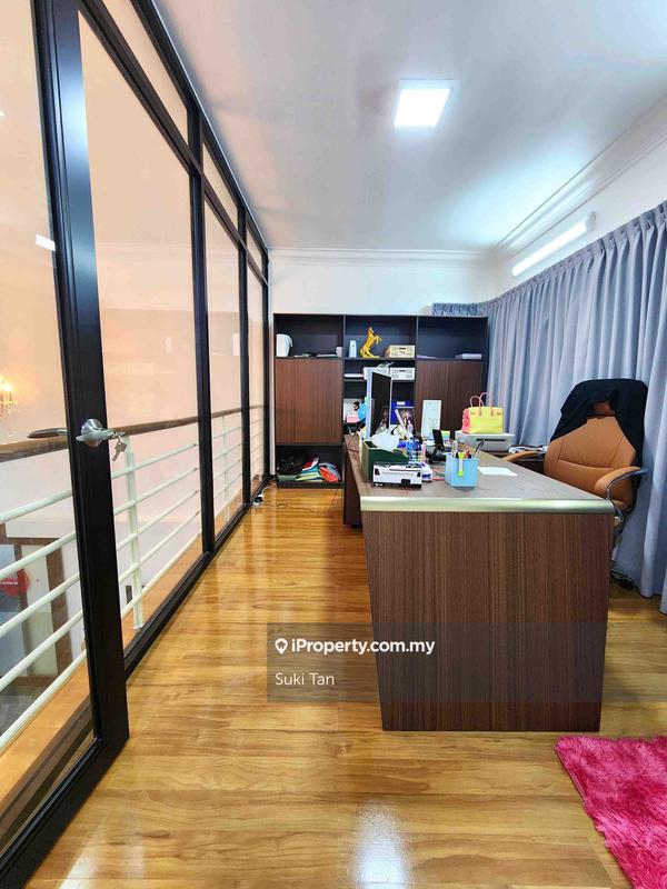 3-storey Terraced House for Sale in Lake Fields, Sungai Besi by Suki Tan - iProperty.com.my
