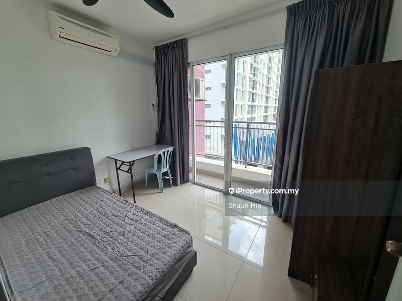 For Rent - Pacific Place