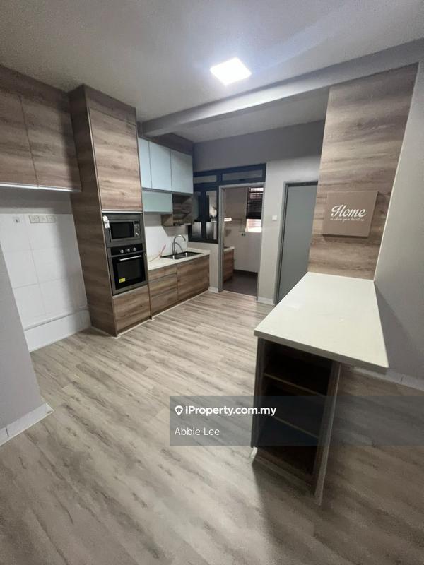 Service Residence for Sale in Metia Residence by Abbie Lee - iProperty.com.my