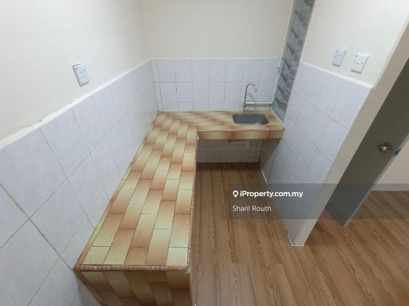 Rumah Pangsa untuk Dijual di Kelumpuk Bambu oleh Sharil Routh - iProperty.com.my