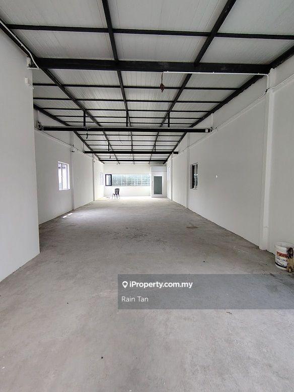 Shop-Office for Rent in Taman United, Jalan Klang Lama (Old Klang Road) by Rain Tan - iProperty.com.my