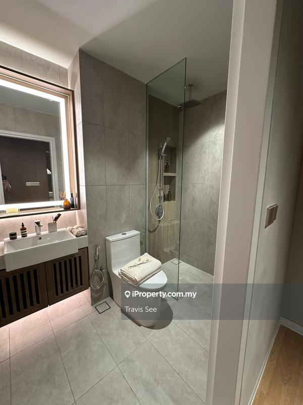Kediaman Servis untuk Dijual di Amaya Residences @ Damansara Avenue oleh Travis See - iProperty.com.my