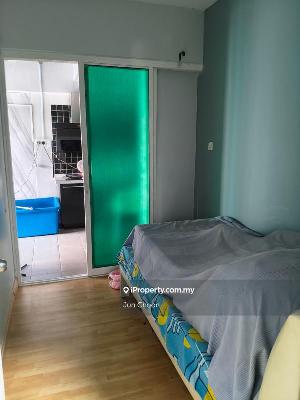 Service Residence for Sale in D'Alamanda by Jun Choon - iProperty.com.my