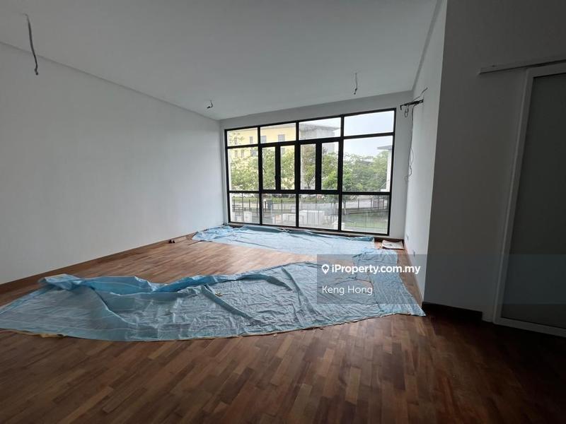 Bungalow House for Sale in Vila Elemen, Shah Alam by Keng Hong - iProperty.com.my