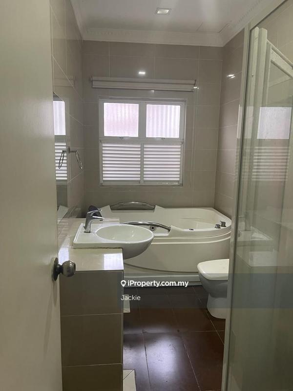 3-storey Terraced House for Sale in Setia Alam ( Anjung Sari), Setia Alam by Jackie - iProperty.com.my