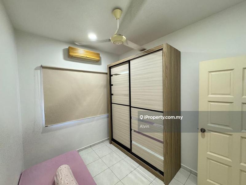 Townhouse for Sale in Taman Bukit Cheng, Cheng by Alvin - iProperty.com.my