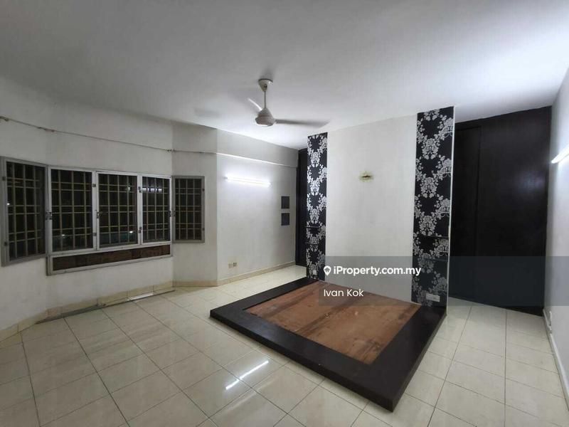 Condominium for Sale in Puncak Seri Kelana by Ivan Kok - Bedroom - iProperty.com.my