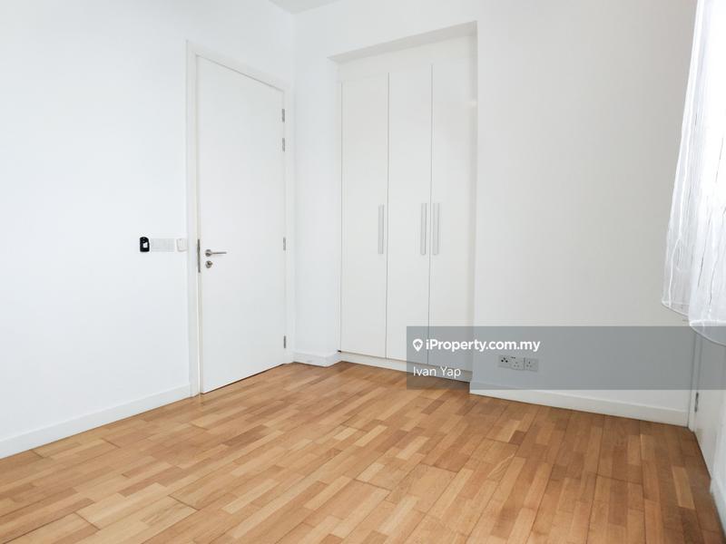 For Sale - Zehn Bukit Pantai