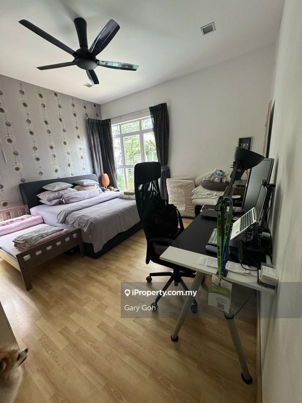 For Sale - Amaya Saujana