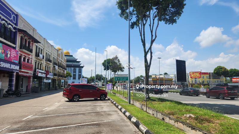 Retail Office untuk Dijual di Other, Bukit Baru oleh Yoong Shiun Yan - iProperty.com.my