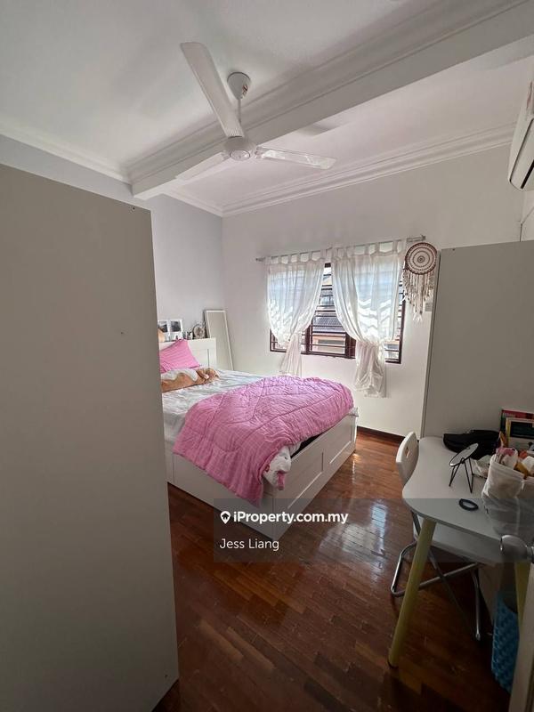 For Sale - Damansara Jaya, Petaling Jaya