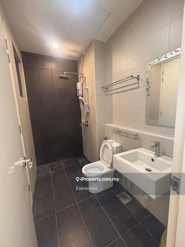 Kediaman Servis untuk Dijual di TRiGON Luxury Residences oleh Elaine Kow - iProperty.com.my