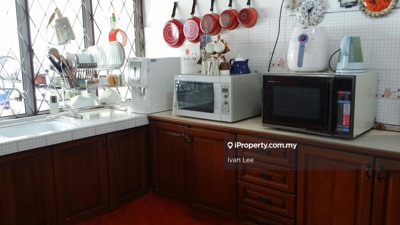 Rumah Berkembar untuk Dijual di Taman Tun Dr. Ismail, Kuala Lumpur oleh Ivan Lee - iProperty.com.my