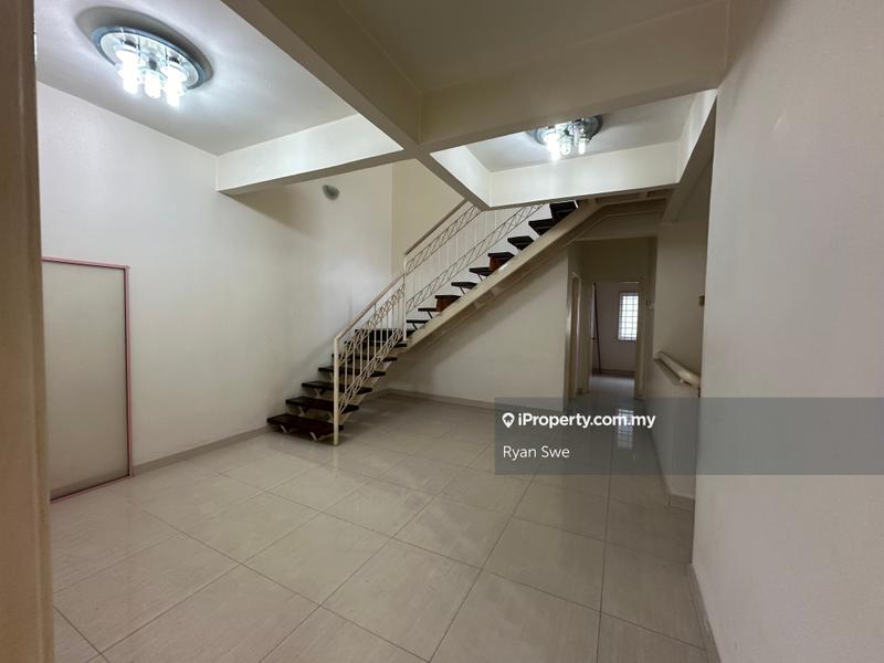 Rumah Berangkai 2.5 Tingkat untuk Dijual di Bandar Sri Damansara, Selangor oleh Ryan Swe - iProperty.com.my