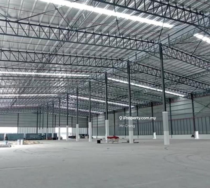 For Rent - 2 Acre Warehouse Factory Office Kawasan Perusahaan Senawang Seremban