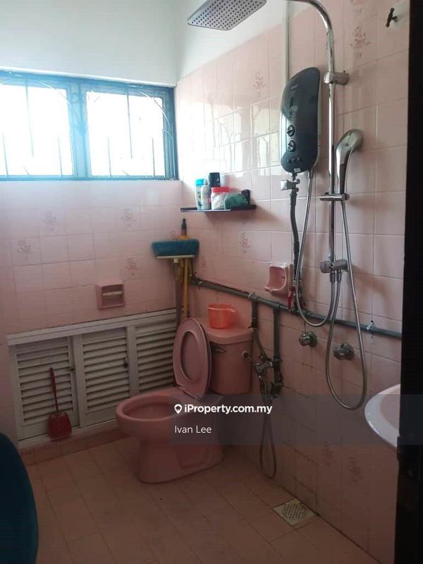 Bungalow House for Sale in Taman Duta, Bukit Tunku (Kenny Hills) by Ivan Lee - iProperty.com.my