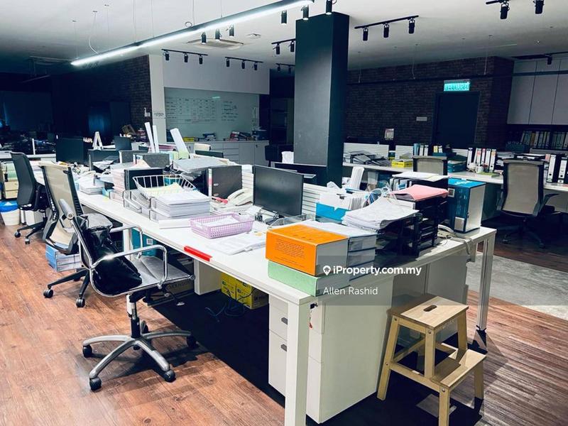 For Sale - Shop Lot Astaka U8, Bukit Jelutong, Shah Alam