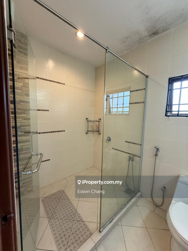 Rumah Berkembar untuk Dijual di Bandar Kinrara Seksyen 6, Bandar Kinrara oleh Edwin Chang - iProperty.com.my