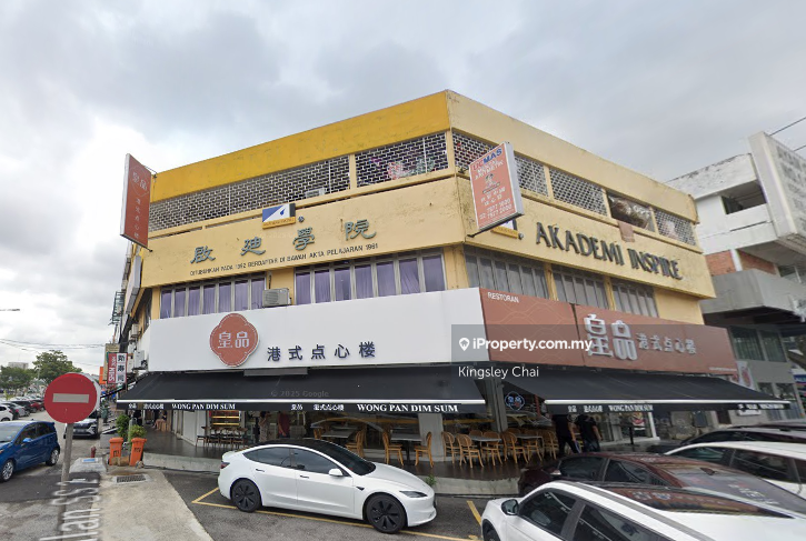 For Sale - Potential ROI 5% 4 Stortey Corner SS 2, Petaling Jaya