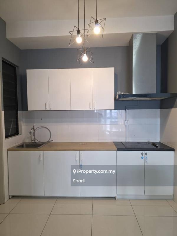 Condominium for Rent in The Haute Gurney by Sharil Routh - Kitchen - iProperty.com.my