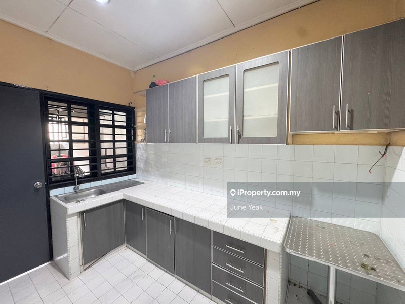 1.5-storey Terraced House for Sale in Subang Jaya, Selangor by June Yeak - iProperty.com.my