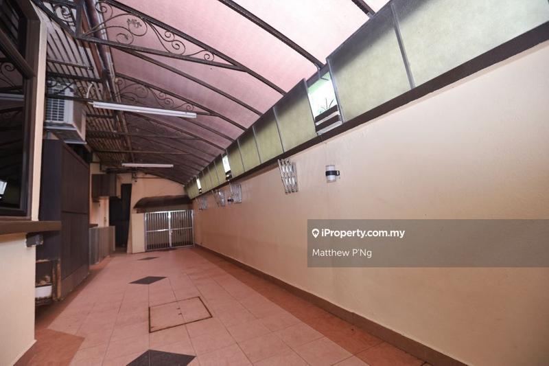 Rumah Berkembar untuk Dijual di Pantai Jerejak, Bayan Lepas oleh Matthew P'Ng - iProperty.com.my