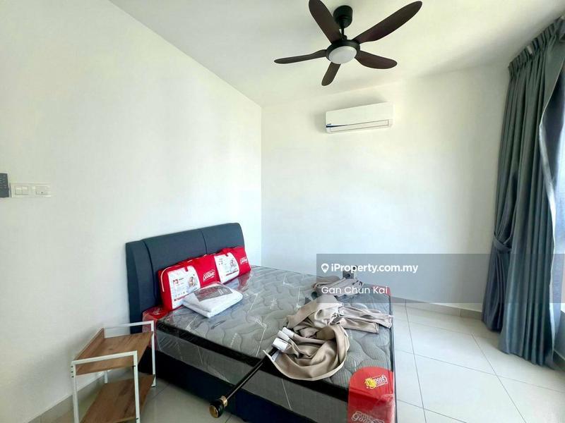 Condominium for Rent in Tropicana Bay Residences by Gan Chun Kai - Bedroom - iProperty.com.my