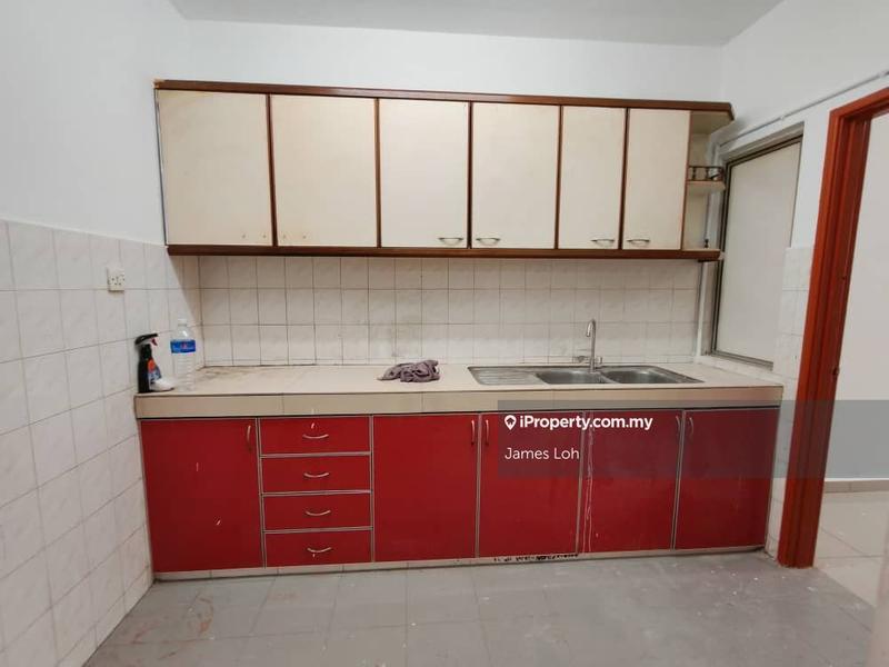 For Rent - Menara Megah