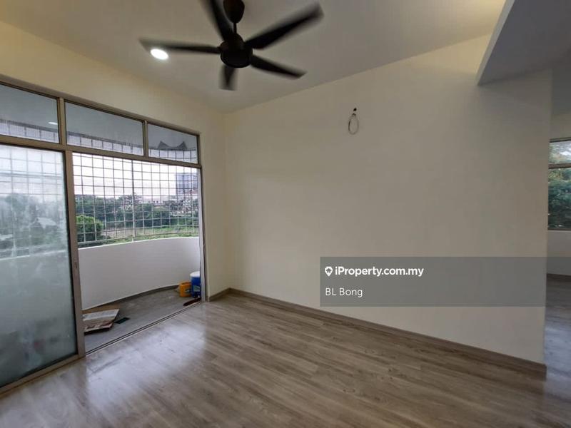 For Sale - Taman Cheng Ria